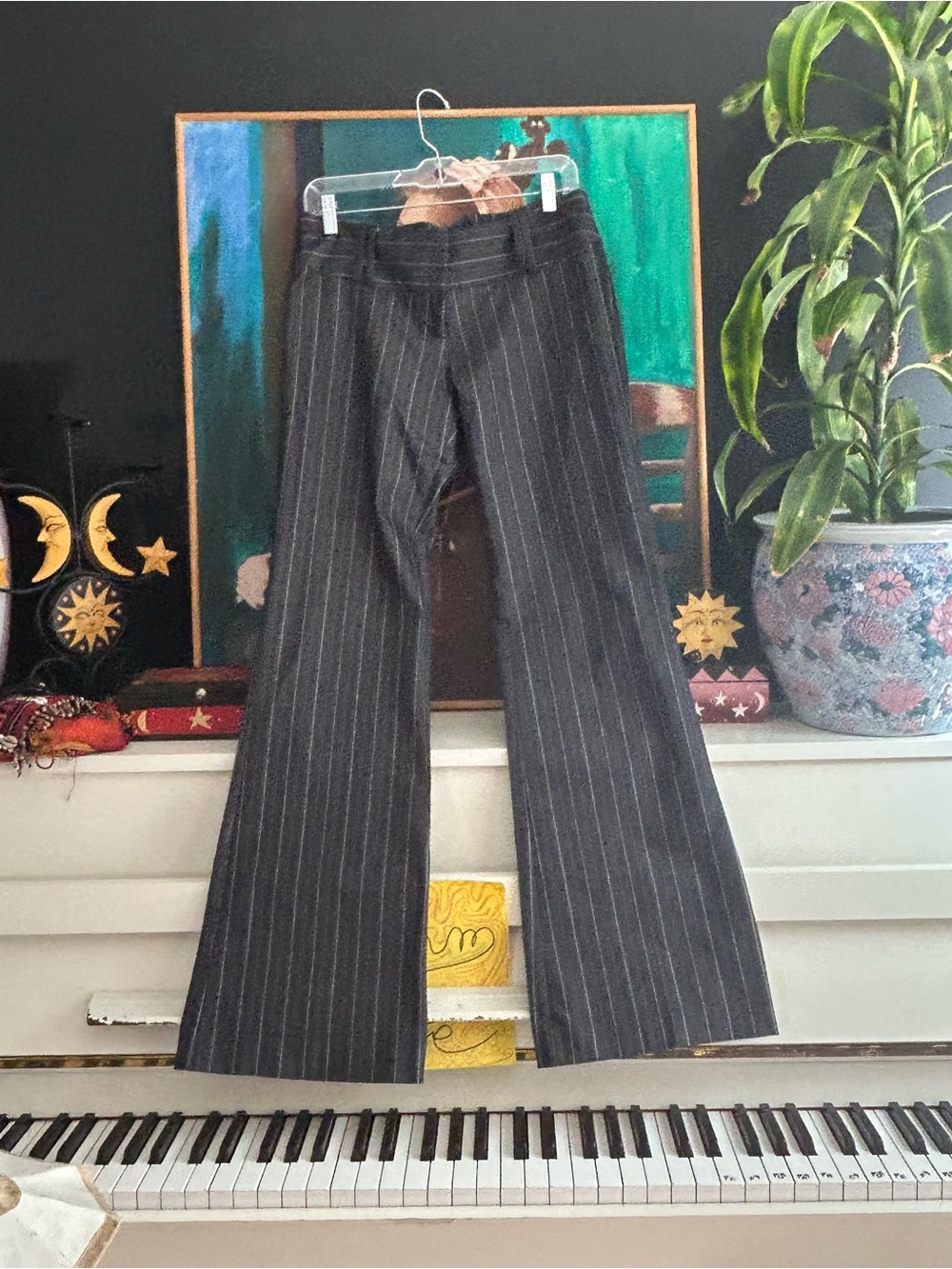 Dynamite Gray Pinstripe Wide Leg Dress Pants Size 7 Y2K Trouser